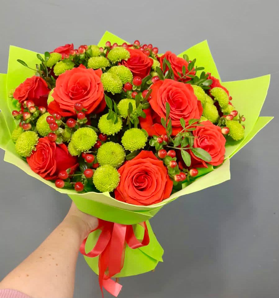 Букет цветов из: Хризантемы и Розы в Рудне Смоленской области