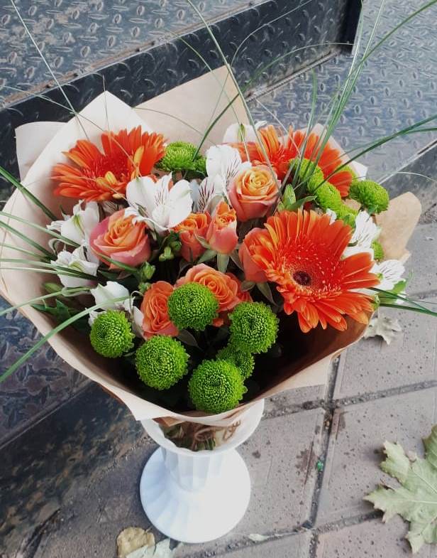 Букет цветов из: Герберы, Хризантемы, Альстромерии и Розы в Рудне Смоленской области