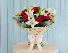 Букет цветов из:  Лилии и Розы в Рудне Смоленской области