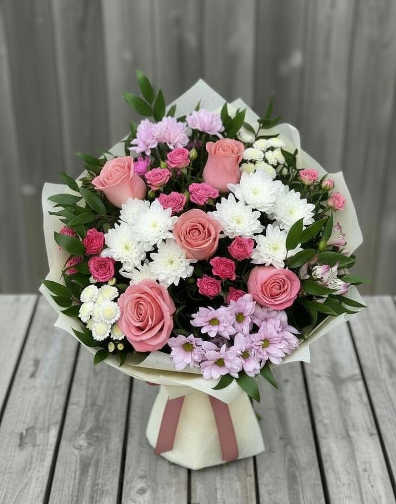 Букет цветов из: Альстромерии, Гвоздики, Розы и Хризантемы в Рудне Смоленской области