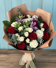 Букет цветов из:  Розы и Альстромерии в Рудне Смоленской области