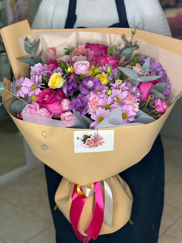 Букет цветов из: Хризантемы, Гвоздики и Альстромерии в Рудне Смоленской области