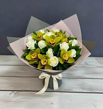 Букет цветов из:  Орхидеи и Розы в Рудне Смоленской области