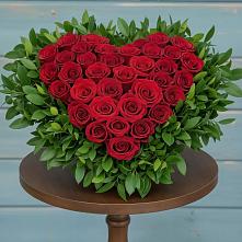 Цветочная композиция из Розы в виде сердца в Рудне Смоленской области
