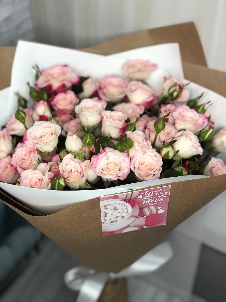 Букет цветов из: Розы в Рудне Смоленской области