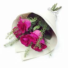 Букет цветов из:  Розы в Рудне Смоленской области