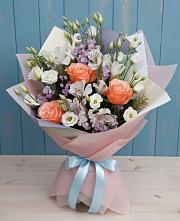 Букет цветов из:  Лизиантусы, Розы, Альстромерии и Гипсофила в Рудне Смоленской области