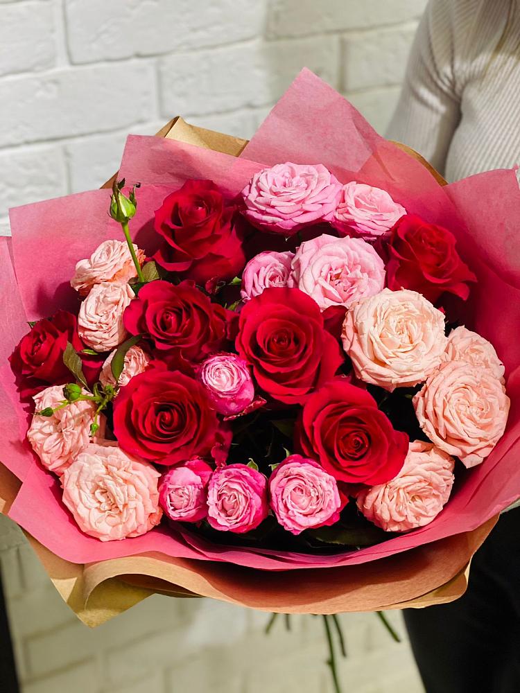Букет цветов из: Розы в Рудне Смоленской области