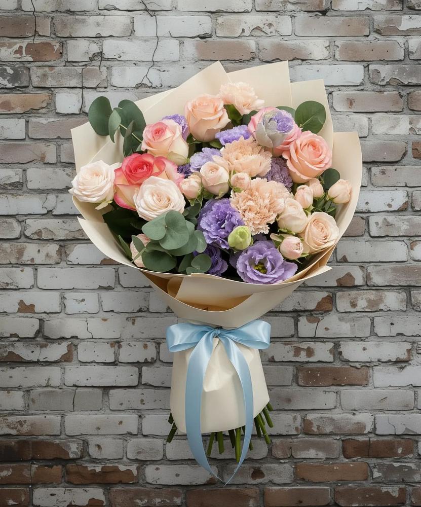 Букет цветов из: Розы, Лизиантусы и Гвоздики в Рудне Смоленской области