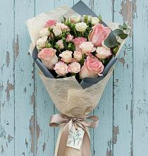 Букет цветов из:  Розы в Рудне Смоленской области