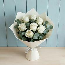 Букет Белые розы в Эвкалипте в Рудне Смоленской области