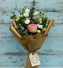 Букет цветов из:  Розы и Лизиантусы в Рудне Смоленской области