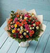 Букет Микс из разноцветных кустовых роз в Рудне Смоленской области